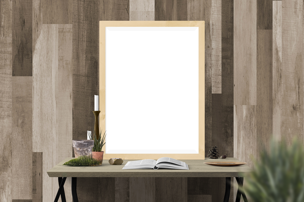 Pressed Flowers and Old Frames: A Simple Botanical Wall for the Entryway